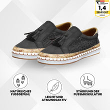 Lade das Bild in den Galerie-Viewer, OrthoKomfort – komfortable, rutschfeste Schuhe mit ergonomischem Design