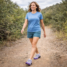 Lade das Bild in den Galerie-Viewer, OrthoTrekking Lady - Anatomisch entlastender & wasserdichter Wanderschuh | Ergonomisches Design