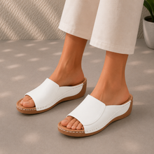 Lade das Bild in den Galerie-Viewer, VivaStep Sandalen - Anatomisch entlastende & rutschfeste Sandalen | Ergonomisches Design