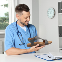 Lade das Bild in den Galerie-Viewer, OrthoSun – ergonomische Sandalen für maximalen Komfort
