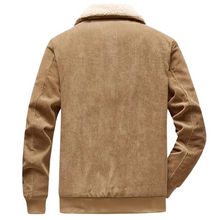 Load image into Gallery viewer, Herren-Cordjacke mit Fleece-Futter für den Winter

